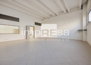 spazi piano terra - Locale Commerciale via botticelli, Mogliano Veneto - foto 7