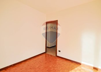 Camera da letto - Trilocale Via Statale
 
3/C, Cadegliano-Viconago - foto 16