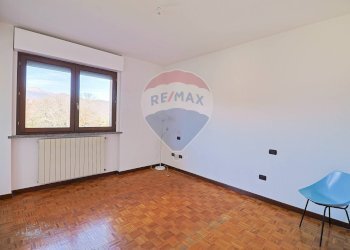 Camera matrimoniale - Trilocale Via Statale
 
3/C, Cadegliano-Viconago - foto 17