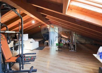 Mansarda - Trilocale Via Statale
 
3/C, Cadegliano-Viconago - foto 27