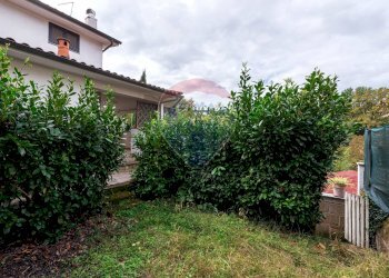 Giardino - Villa via bruno buozzi
 
32, Morlupo - foto 6