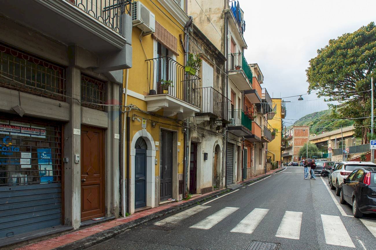 via vittorio emanuele - Appartamento Corso Vittorio Emanuele
 
62, Letojanni - foto 1
