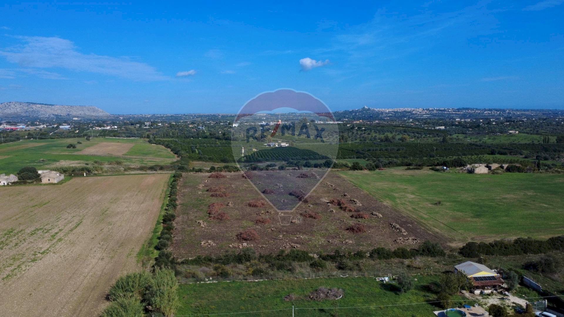 Vista delle montagne - Agricultural land CONTRADA SANDOVAL-CIFALINO, Siracusa - photo 3