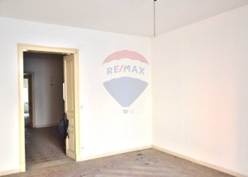 Stanza vuota - Casa indipendente Via Nazionale Mangano
 
284, Acireale - foto 7