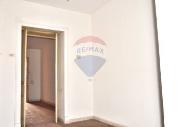 Stanza vuota - Casa indipendente Via Nazionale Mangano
 
284, Acireale - foto 15