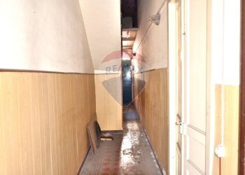 Hall / corridoio - Casa indipendente Via Nazionale Mangano
 
284, Acireale - foto 20