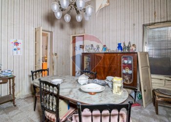 Sala da pranzo - Independent house Via Etna
 
5, San Giovanni la Punta - photo 3