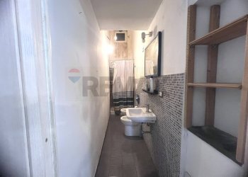 Bagno - Casa semi indipendente VIA DANIELE
 
9, Catania - foto 11