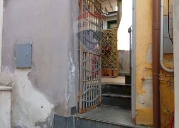 Edificio all\'aperto - Bilocale Via Lumacari
 
72, Catania - foto 13