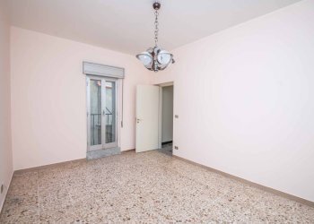 Stanza vuota - Appartamento Via Romano
 
2, Caltagirone - foto 10