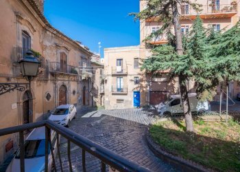 Edificio all\'aperto - Appartamento Via Romano
 
2, Caltagirone - foto 15
