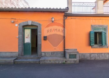 Ingresso su strada - Casa indipendente via nicolosi
 
8, Ragalna - foto 4