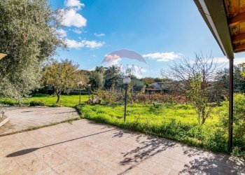 Giardino - Casa indipendente via nicolosi
 
8, Ragalna - foto 37