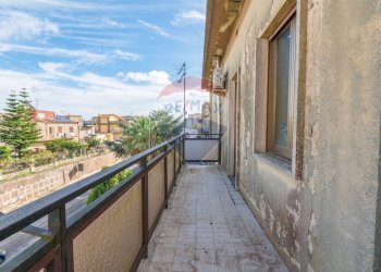 Balcone - Appartamento Via Roma
 
321, Caltagirone - foto 22