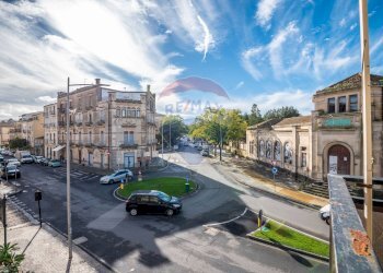 Edificio all\'aperto - Appartamento Via Roma
 
321, Caltagirone - foto 4