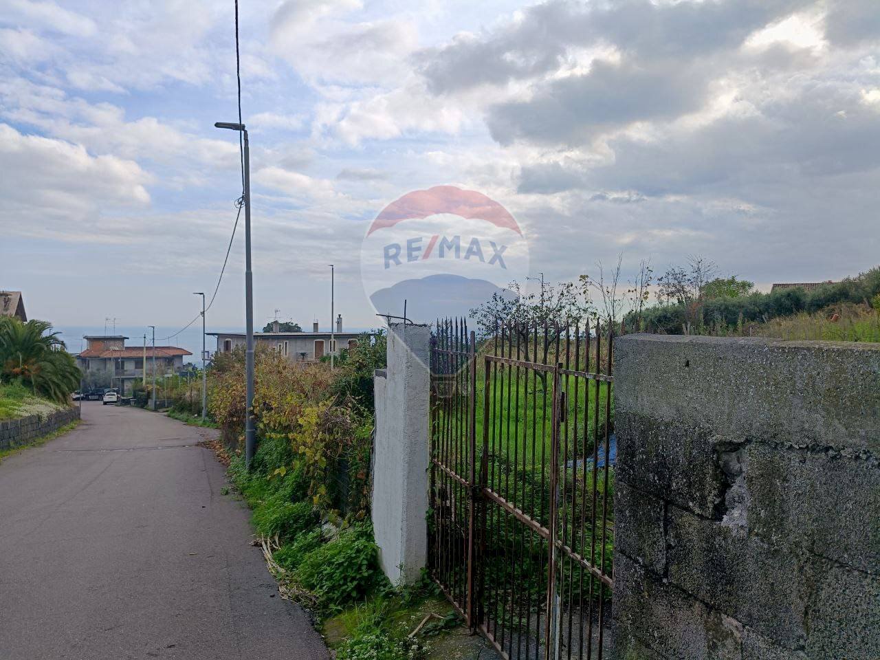 Edificio all\'aperto - Agricultural land via Carone
 
46, Sant'Alfio - photo 2