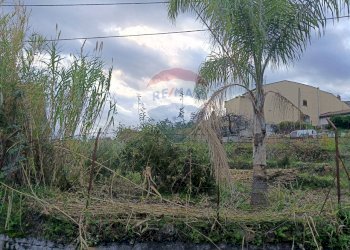 Edificio all\'aperto - Agricultural land via Carone
 
46, Sant'Alfio - photo 5