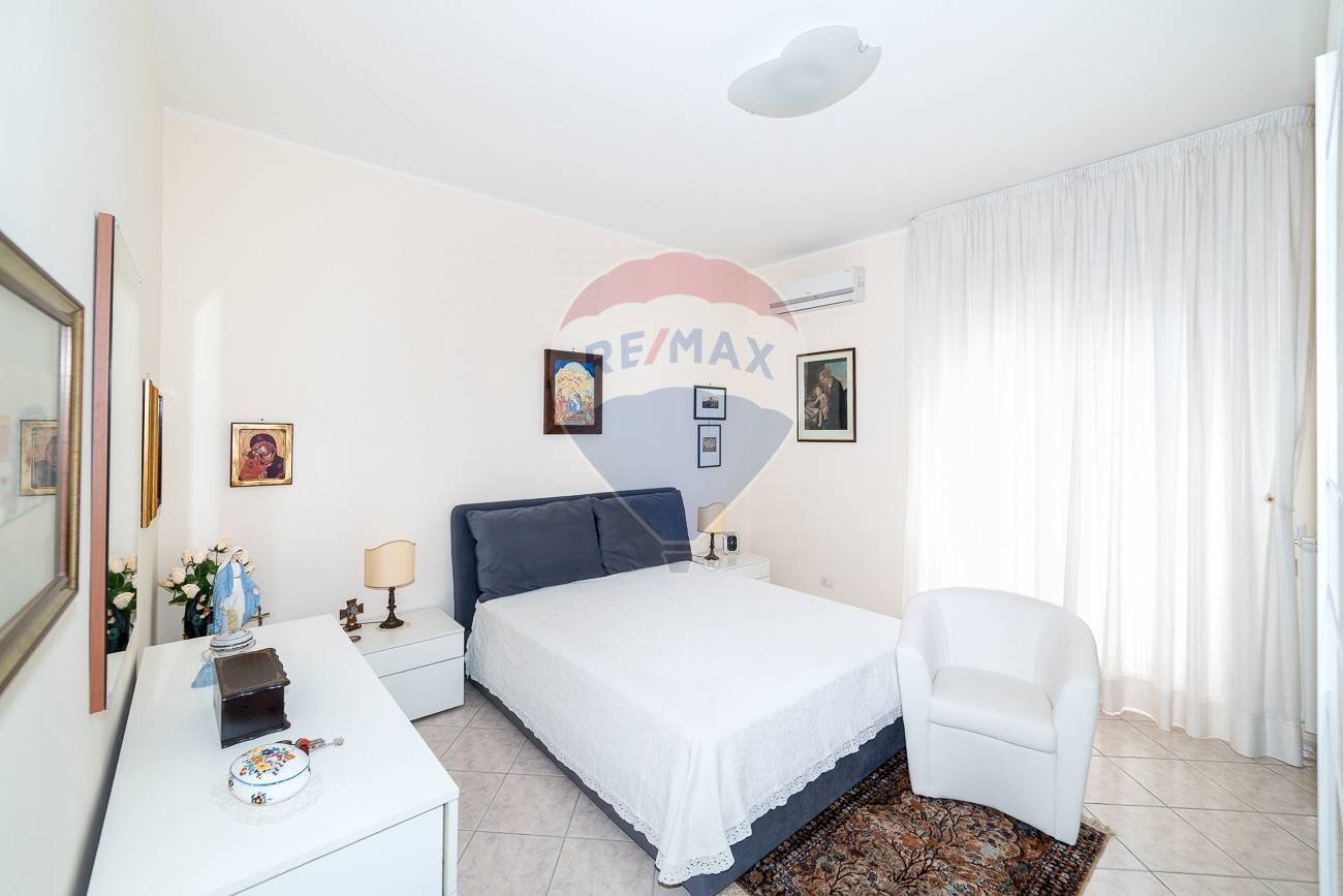 Camera / camera da letto - Three-room apartment Via Sant'Antonio Abate
 
54, Misterbianco - photo 3