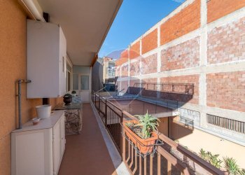 Balcone - Trilocale Via Sant'Antonio Abate
 
54, Misterbianco - foto 18