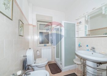 Bagno - Trilocale Via Sant'Antonio Abate
 
54, Misterbianco - foto 19
