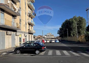 Edificio all\'aperto - Appartamento Via Maria Gianni
 
30, Catania - foto 4
