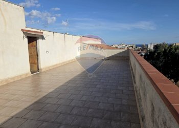 Terrazza - Appartamento Via Maria Gianni
 
30, Catania - foto 7