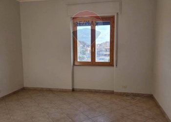 Stanza vuota - Appartamento Via Maria Gianni
 
30, Catania - foto 14