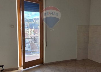 Stanza vuota - Appartamento Via Maria Gianni
 
30, Catania - foto 26