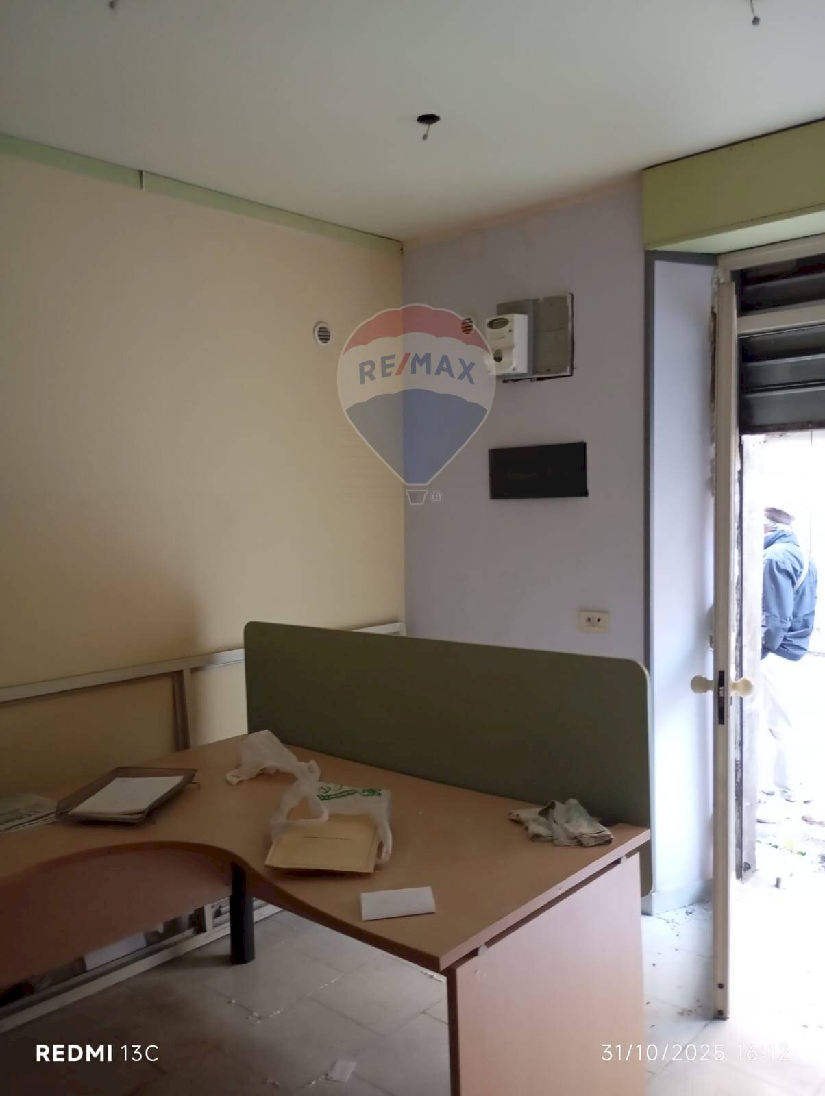 Soggiorno - Box Via San Pietro
56, Caltagirone - photo 3