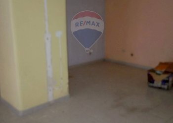 Stanza vuota - Box Via San Pietro
 
56, Caltagirone - foto 4