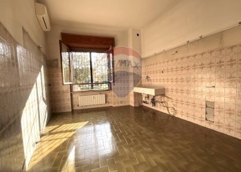 Cucina - Quadrilocale Via Matteotti
 
36, Arese - foto 8