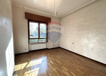 Camera - Quadrilocale Via Matteotti
 
36, Arese - foto 12