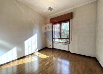 Camera - Quadrilocale Via Matteotti
 
36, Arese - foto 13