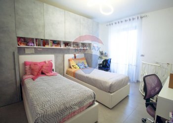 Camera / camera da letto - Trilocale Terno d'Isola - foto 8