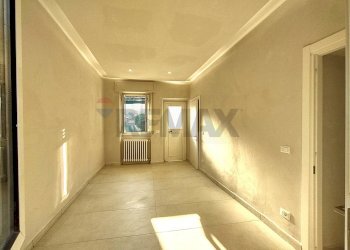 Stanza vuota - Villa a Schiera via Olevano
 
6, Cava Manara - foto 4