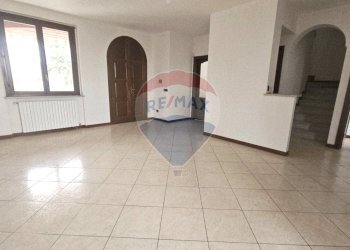 Stanza vuota - Casa semi indipendente Via Arturo Toscanini
 
64, Sannazzaro de' Burgondi - foto 7