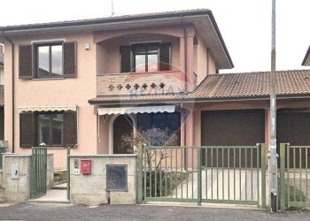 Casa all\'aperto - Casa semi indipendente Via Arturo Toscanini
 
64, Sannazzaro de' Burgondi - foto 29