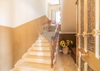 Scale - Appartamento Canino - foto 5