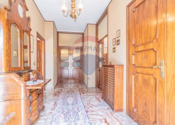 Hall / corridoio - Appartamento Canino - foto 7