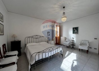 Camera / camera da letto - Trilocale Via Zara
 
3, Vieste - foto 12