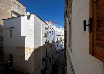 Edificio all\'aperto - Trilocale Via Zara
 
3, Vieste - foto 21