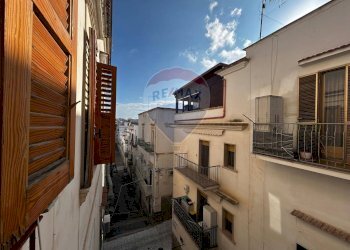 Edificio all\'aperto - Trilocale Via Zara
 
3, Vieste - foto 23