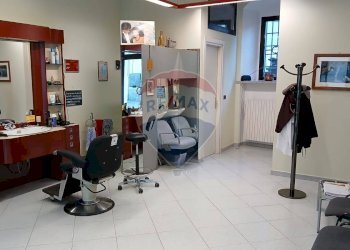 negozio - Shop Piazza italo pizzi
 
2, Fornovo di Taro - photo 3