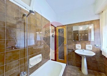 Bagno - Bilocale VIA SANTA CATERINA
 
37, Legnano - foto 21