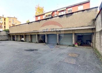 Edificio all\'aperto - Bilocale VIA SANTA CATERINA
 
37, Legnano - foto 25