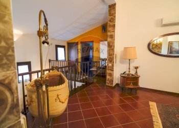 Hall / corridoio - Villa Misilmeri - photo 19