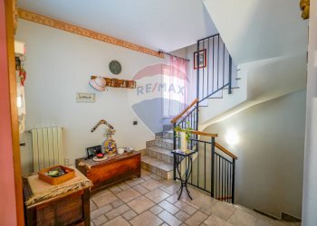 Scale - Independent house Palermo - photo 10