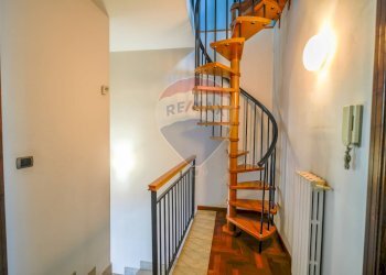 Scale - Independent house Palermo - photo 24