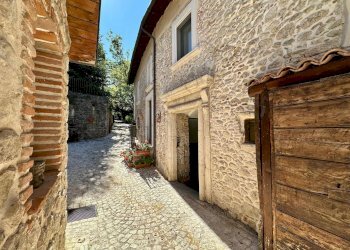 Foto 2 - Rustic Via Madonna del Ponte
 
snc, L'Aquila - photo 2