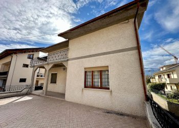 Foto 14 - Villa Via San Demetrio
 
14, Poggio Picenze - foto 14